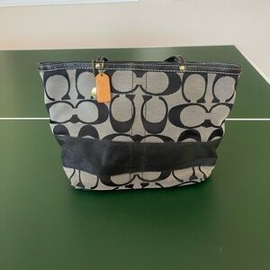 Genuine COACH Signature Black Stripe Canvas & Leather Tote